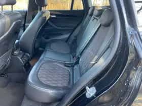 BMW X1 (2016) thumbnail 8