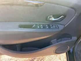 Renault Grand Scénic (2013) thumbnail 11