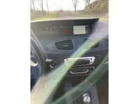 Renault Grand Scénic (2013) thumbnail 6