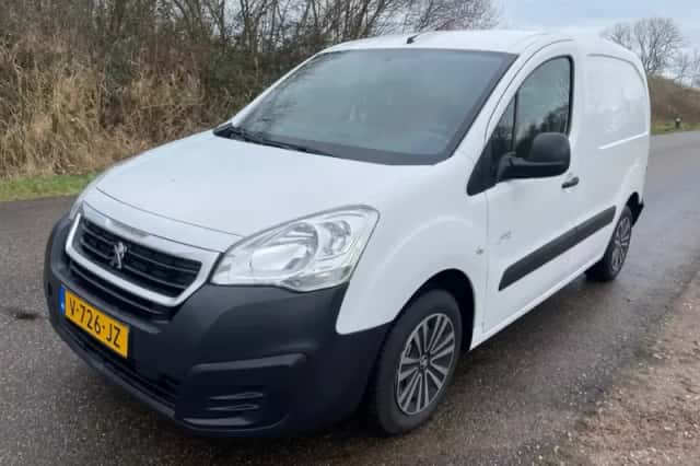 Peugeot Partner (2017) thumbnail 2