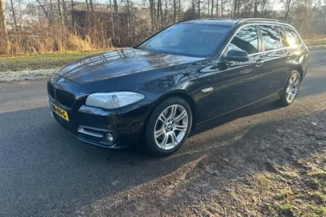 BMW 5-Serie (2014) thumbnail 1