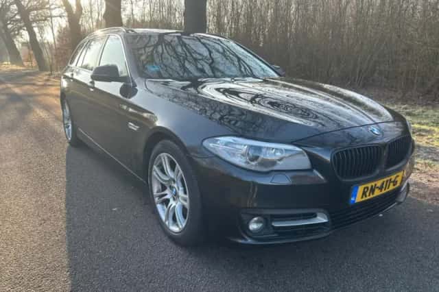 BMW 5-Serie (2014) thumbnail 2