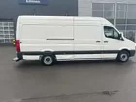 Volkswagen Crafter (2017) thumbnail 12