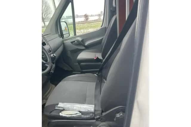 Volkswagen Crafter (2017) thumbnail 5