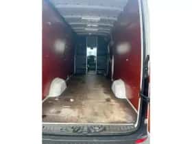 Volkswagen Crafter (2017) thumbnail 9