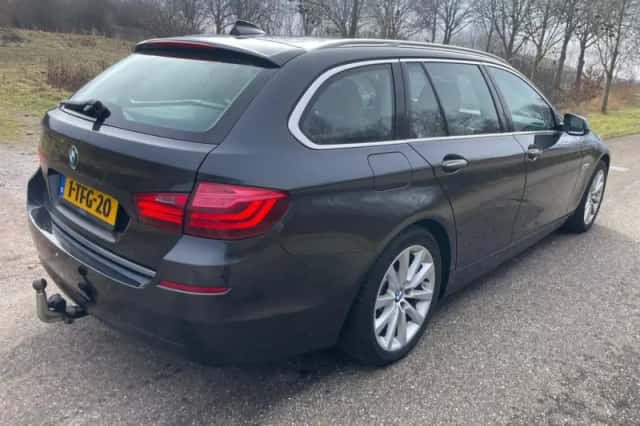 BMW 5-Serie (2014) thumbnail 4