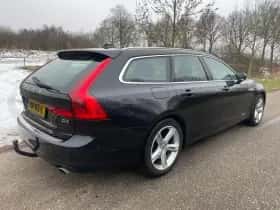 Volvo V90 (2017) thumbnail 4