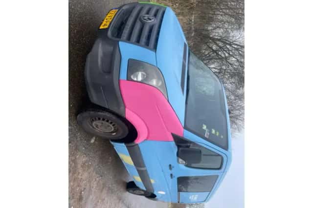 Volkswagen Crafter (2007) thumbnail 2