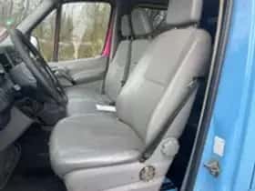 Volkswagen Crafter (2007) thumbnail 14