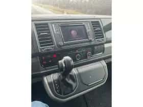 Volkswagen Transporter (2016) thumbnail 14