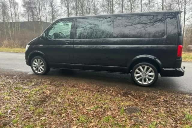 Volkswagen Transporter (2016) thumbnail 5