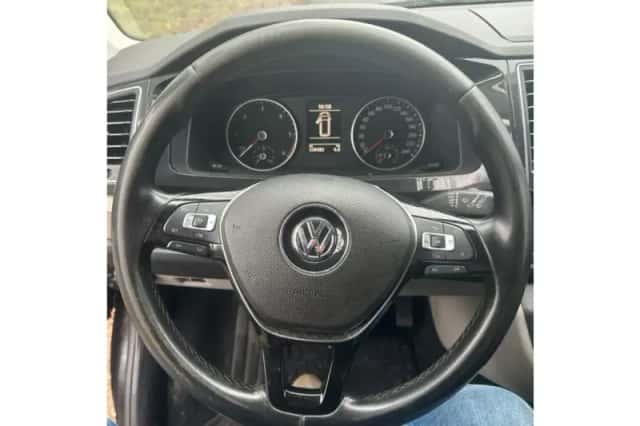 Volkswagen Transporter (2016) thumbnail 6