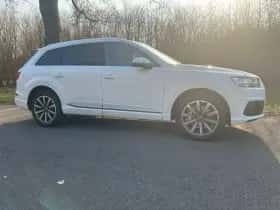 Audi Q7 (2016) thumbnail 14