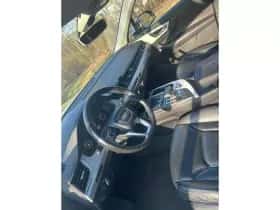 Audi Q7 (2016) thumbnail 25