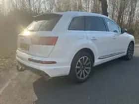 Audi Q7 (2016) thumbnail 28