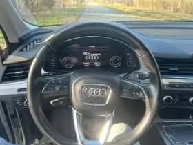 Audi Q7 (2016) thumbnail 8