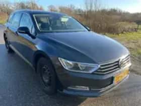 Volkswagen Passat (2015) thumbnail 14