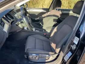 Volkswagen Passat (2015) thumbnail 7