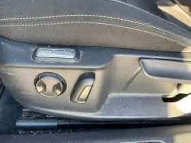 Volkswagen Passat (2015) thumbnail 9