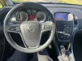 Opel Astra (2014) thumbnail 15