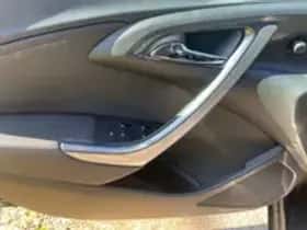 Opel Astra (2014) thumbnail 18