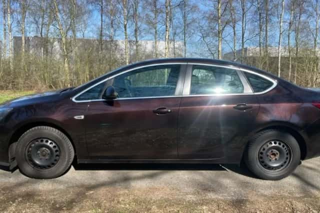 Opel Astra (2014) thumbnail 4