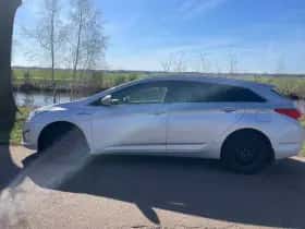 Hyundai i40 (2012) thumbnail 4