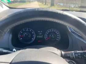 Hyundai i40 (2012) thumbnail 10