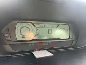 Citroën Grand C4 Picasso (2014) thumbnail 9