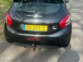 Peugeot 208 (2012) thumbnail 18