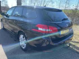 Peugeot 308 (2015) thumbnail 4