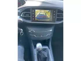Peugeot 308 (2015) thumbnail 9