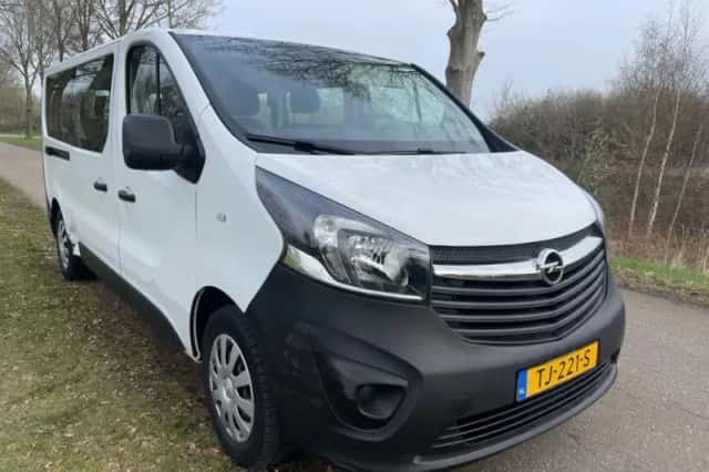 Opel Vivaro (2018) thumbnail 1
