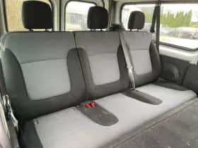 Opel Vivaro (2018) thumbnail 12