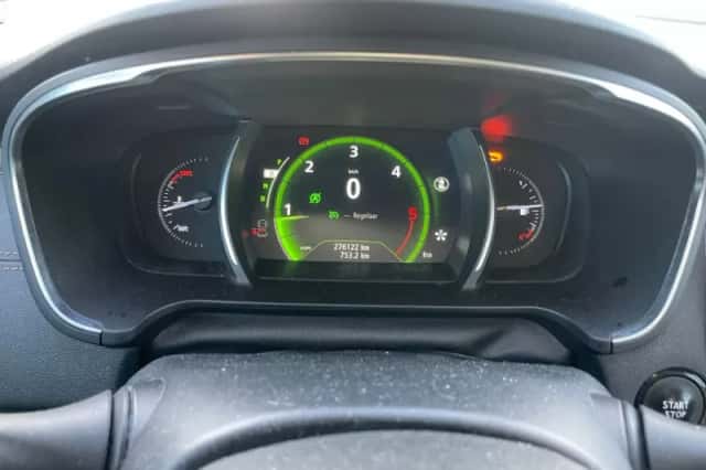 Renault Talisman (2016) thumbnail 6