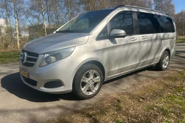 Mercedes-Benz V-Klasse (2017) thumbnail 1