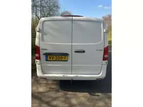 Mercedes-Benz Vito (2016) thumbnail 4