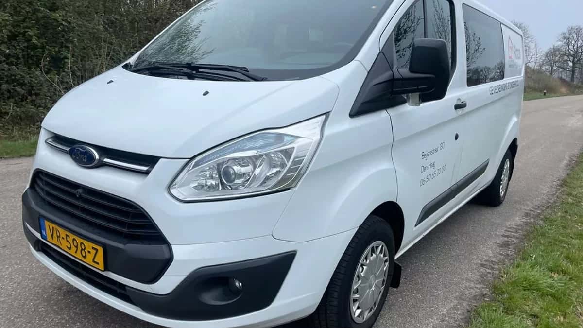 Ford Transit Custom (2015) — foto 1