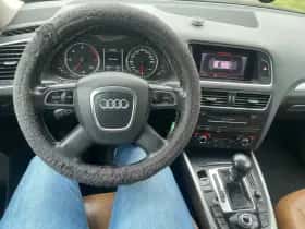 Audi Q5 (2011) thumbnail 5