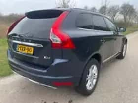 Volvo XC60 (2014) thumbnail 16