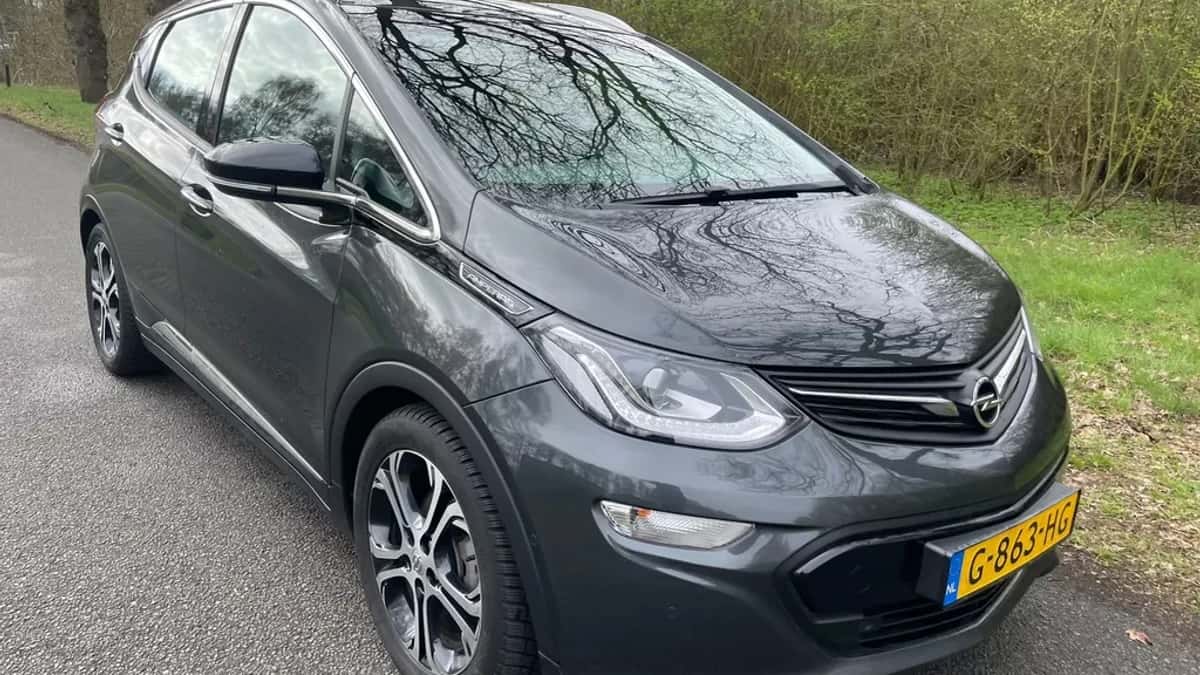 Opel Ampera-e (2019) — foto 1
