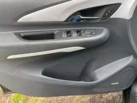 Opel Ampera-e (2019) thumbnail 10