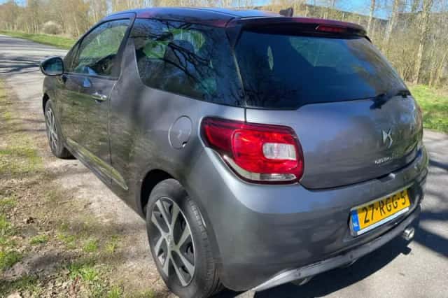 Citroën DS3 (2011) thumbnail 3
