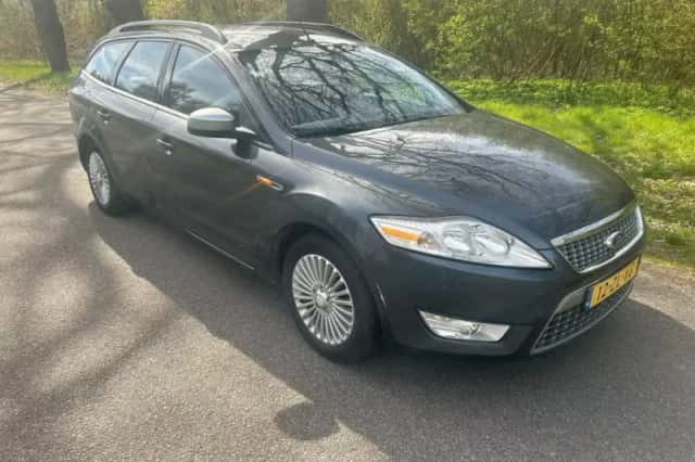 Ford Mondeo (2008) thumbnail 2