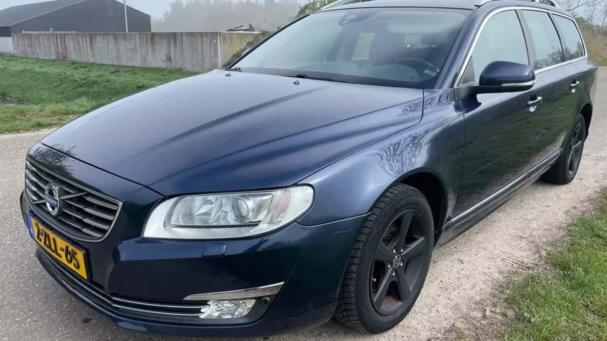 Volvo V70 (2015) — foto 1