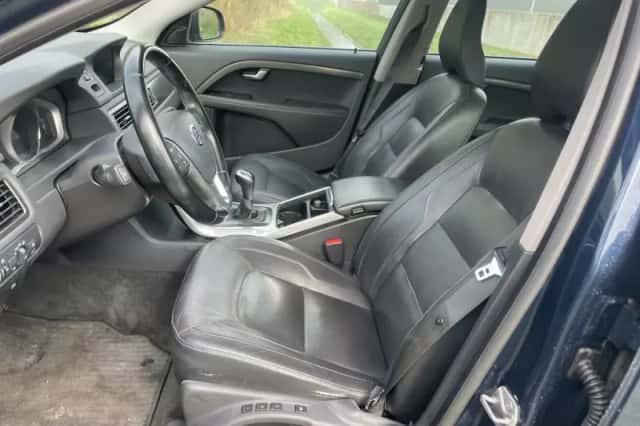 Volvo V70 (2015) thumbnail 5