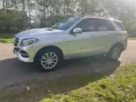 Mercedes-Benz GLE (2015) thumbnail 19