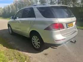 Mercedes-Benz GLE (2015) thumbnail 20
