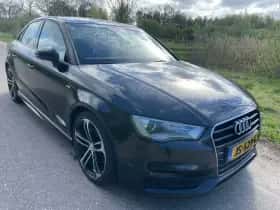 Audi A3 (2016) thumbnail 2
