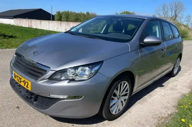 Peugeot 308 (2014) thumbnail 2